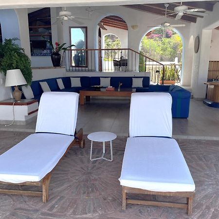 Villa De La Roca Zihuatanejo Dış mekan fotoğraf