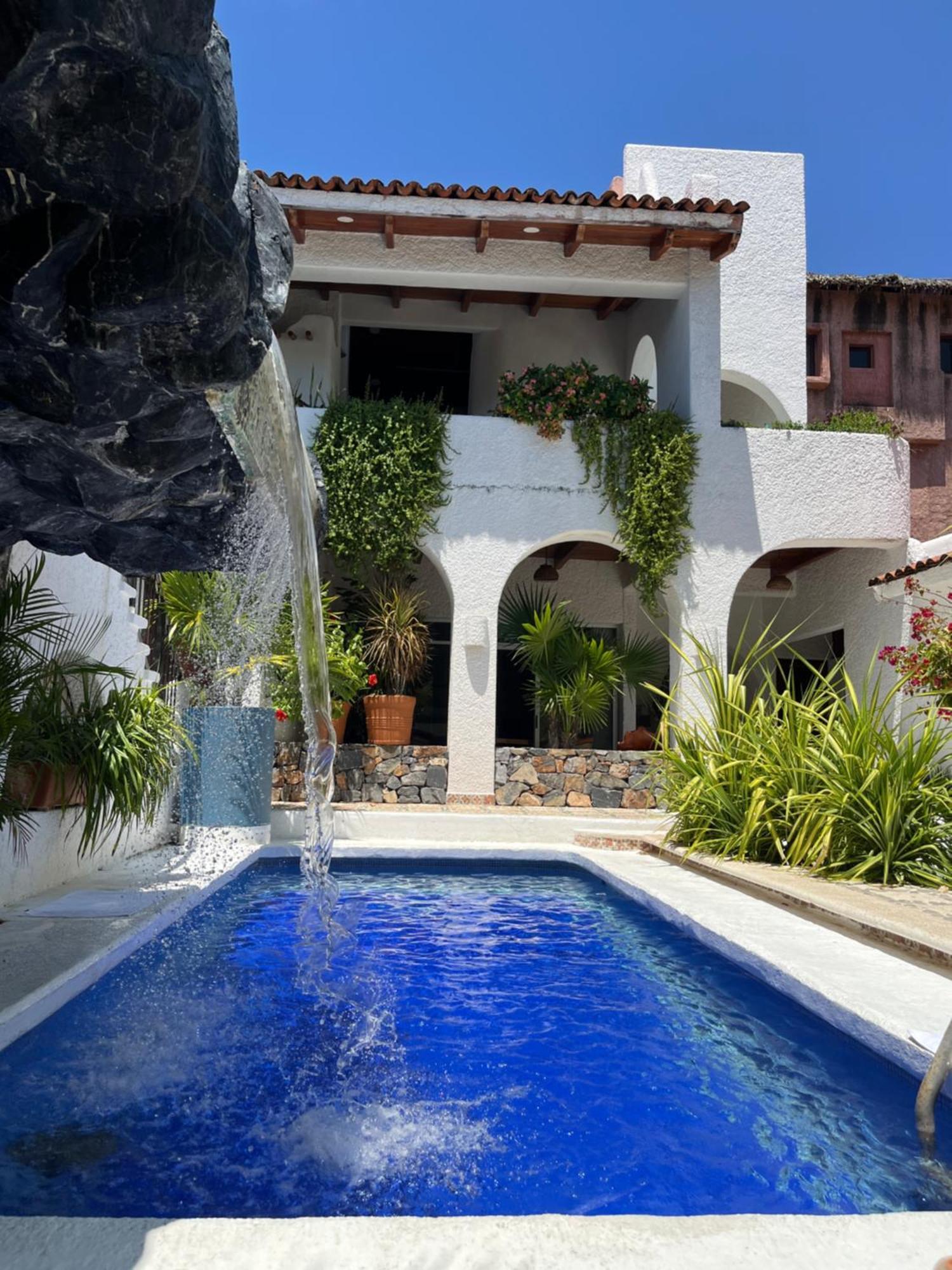 Villa De La Roca Zihuatanejo Dış mekan fotoğraf